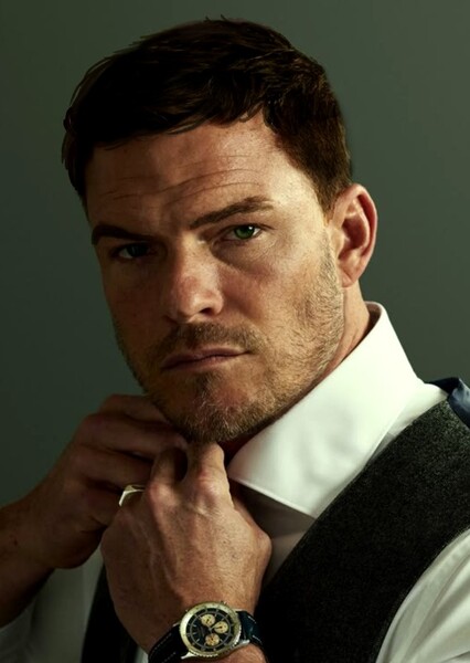 Alan Ritchson photo