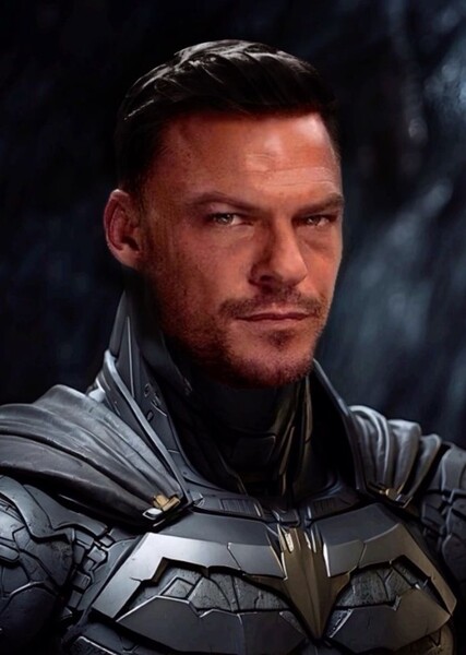 Alan Ritchson photo