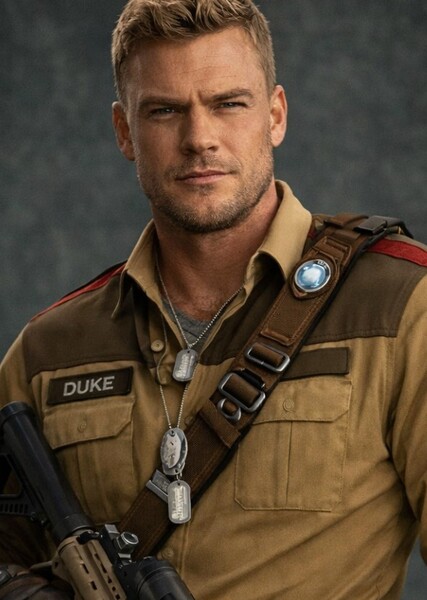 Alan Ritchson photo