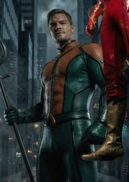 Alan Ritchson photo