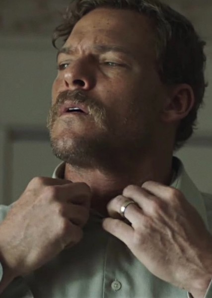 Alan Ritchson photo