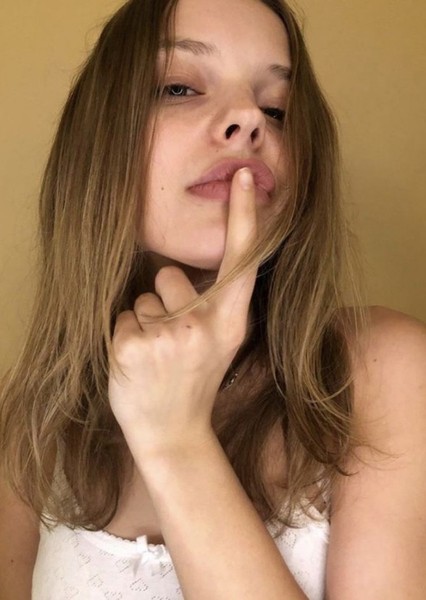 Alana Champion photo