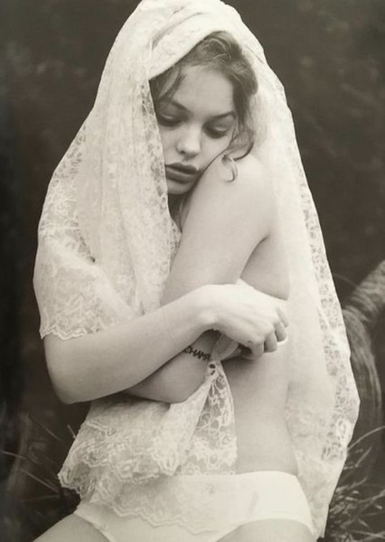 Alana Champion photo