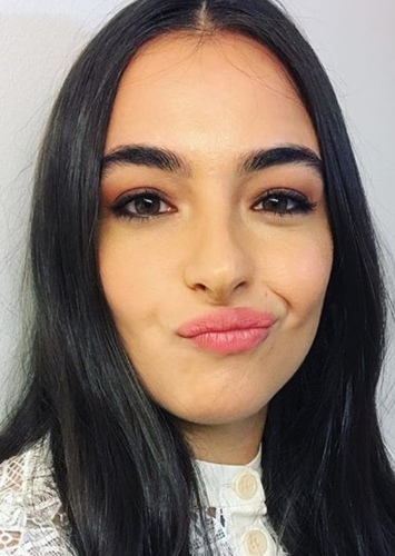 Alanna Masterson photo