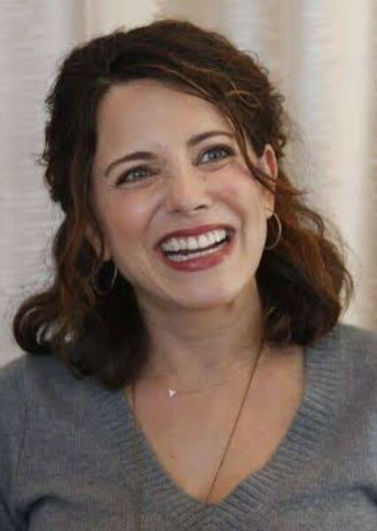 Alanna Ubach photo
