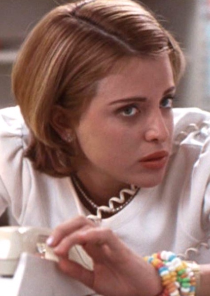 Alanna Ubach