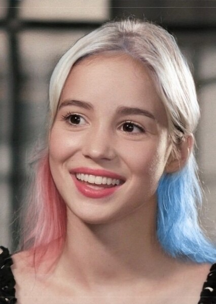 Alba Baptista photo
