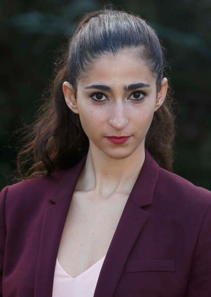 Alba Flores photo