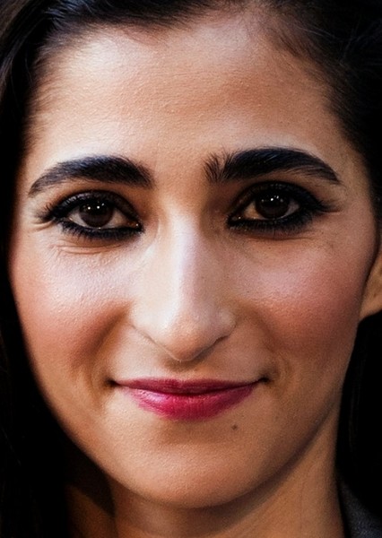 Alba Flores photo
