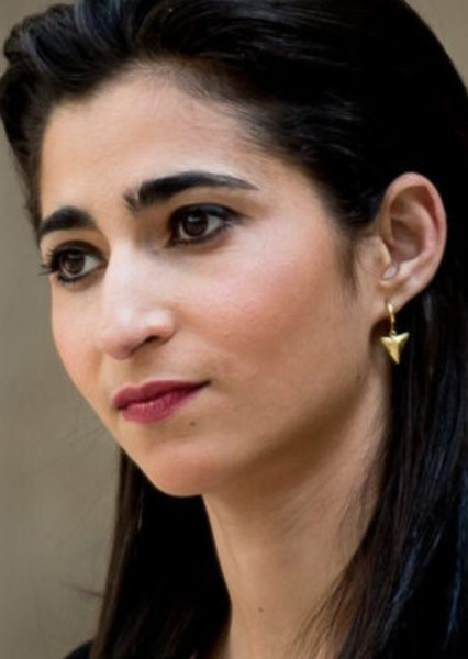 Alba Flores