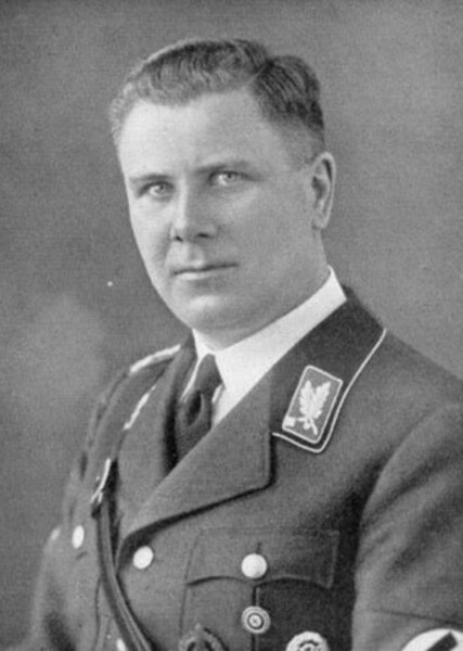 Albert Bormann photo