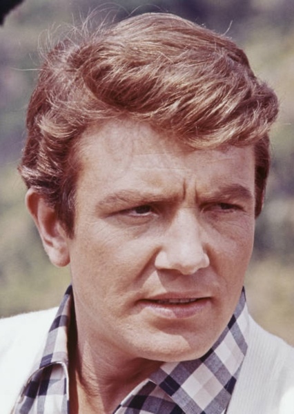 Albert Finney photo