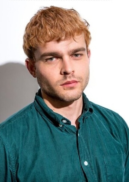 Alden Ehrenreich photo