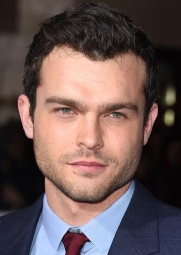 Alden Ehrenreich photo