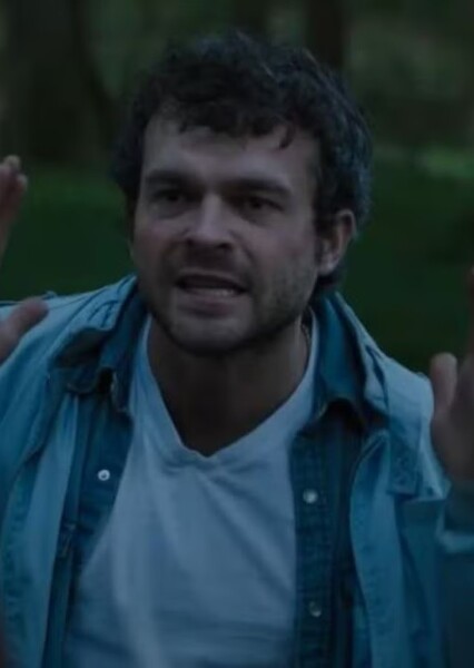 Alden Ehrenreich photo