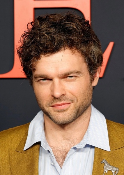 Alden Ehrenreich photo