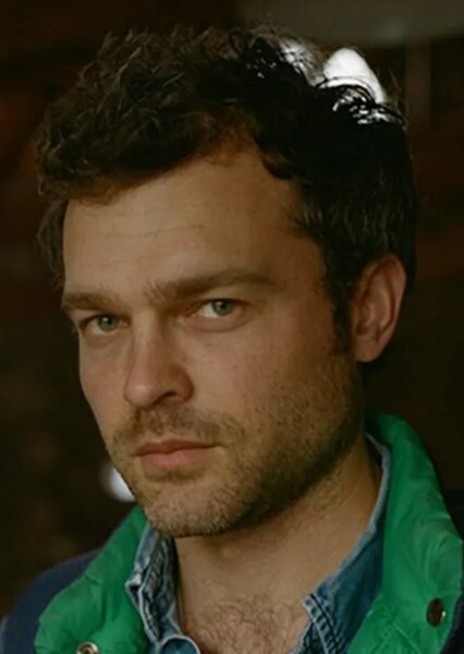 Alden Ehrenreich photo