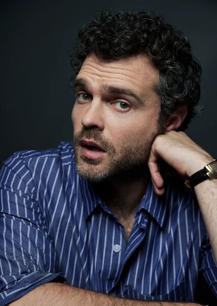 Alden Ehrenreich photo