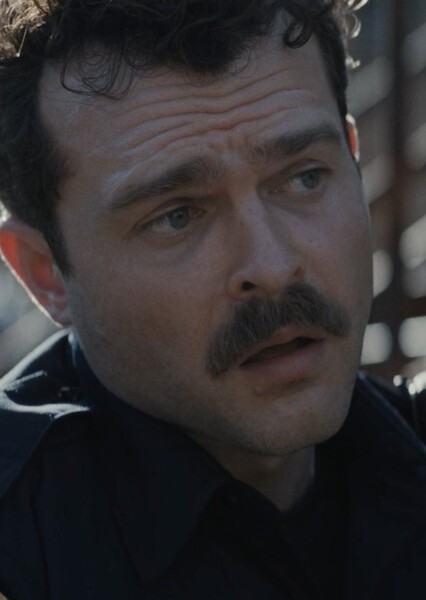 Alden Ehrenreich photo