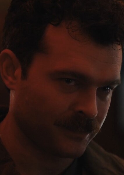 Alden Ehrenreich photo