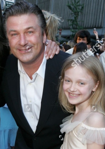 Alec Baldwin and Dakota Fanning