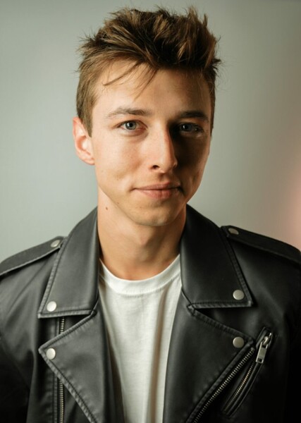 Alec Dean Boeschen photo