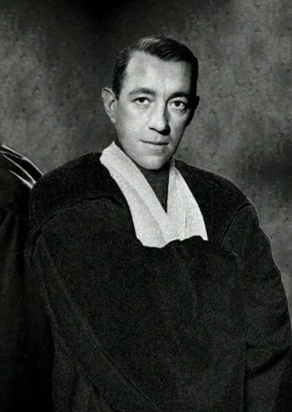 Alec Guinness photo