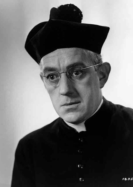 Alec Guinness photo