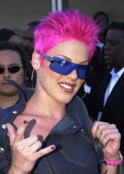 Alecia Beth Moore photo