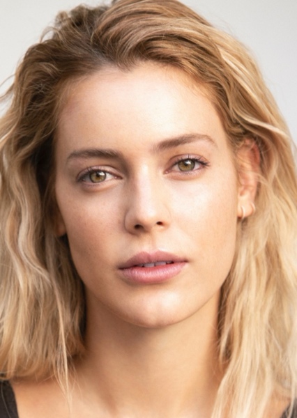 Alejandra Onieva photo