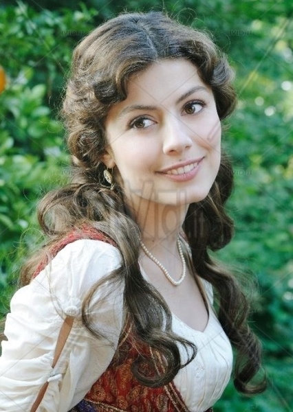 Alessandra Mastronardi