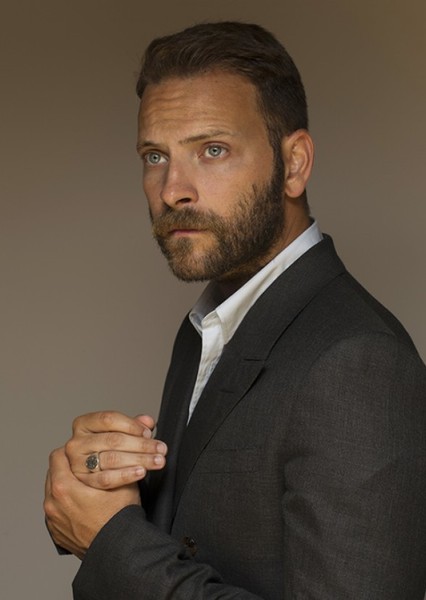 Alessandro Borghi photo