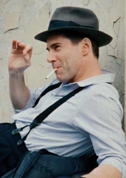 Alessandro Nivola