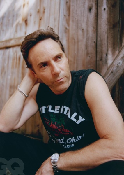 Alessandro Nivola photo