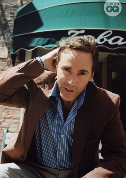 Alessandro Nivola