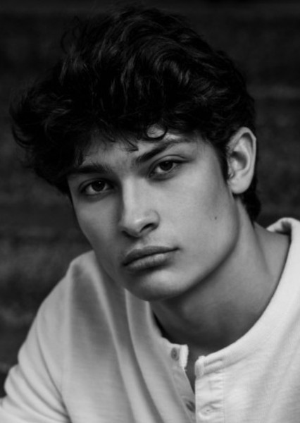 Alex Escobar-Leese photo