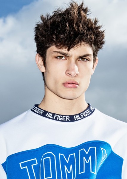 Alex Escobar-Leese photo