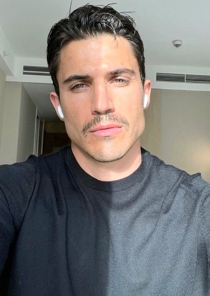 Álex González photo