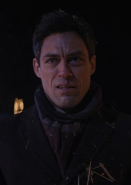Alex Hassell photo