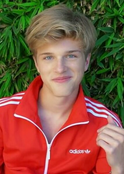 Alex Lange photo