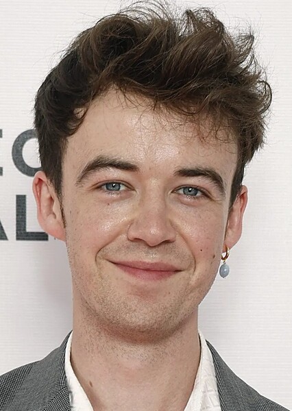 Alex Lawther