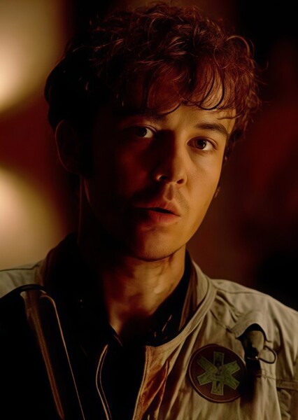 Alex Lawther photo