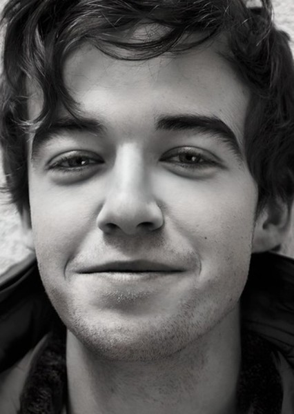 Alex Lawther photo