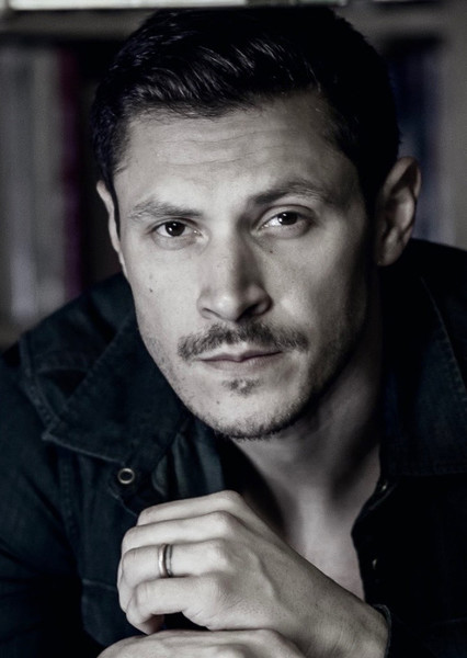 Alex Meraz
