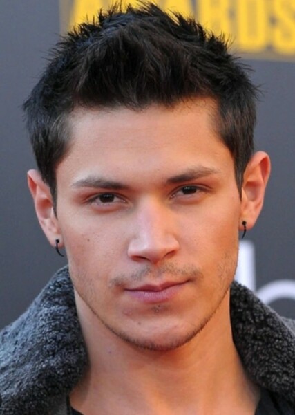 Alex Meraz