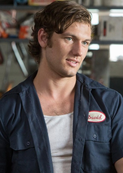 Alex Pettyfer