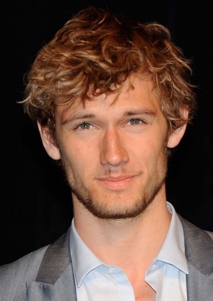 Alex Pettyfer photo