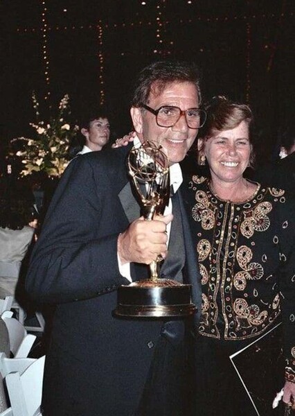 Alex Rocco photo