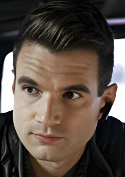 Alex Russell photo