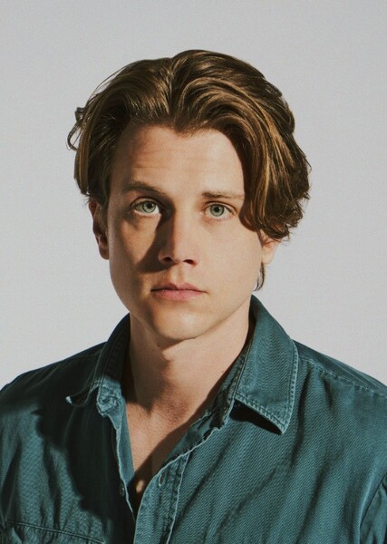 Alex Saxon photo